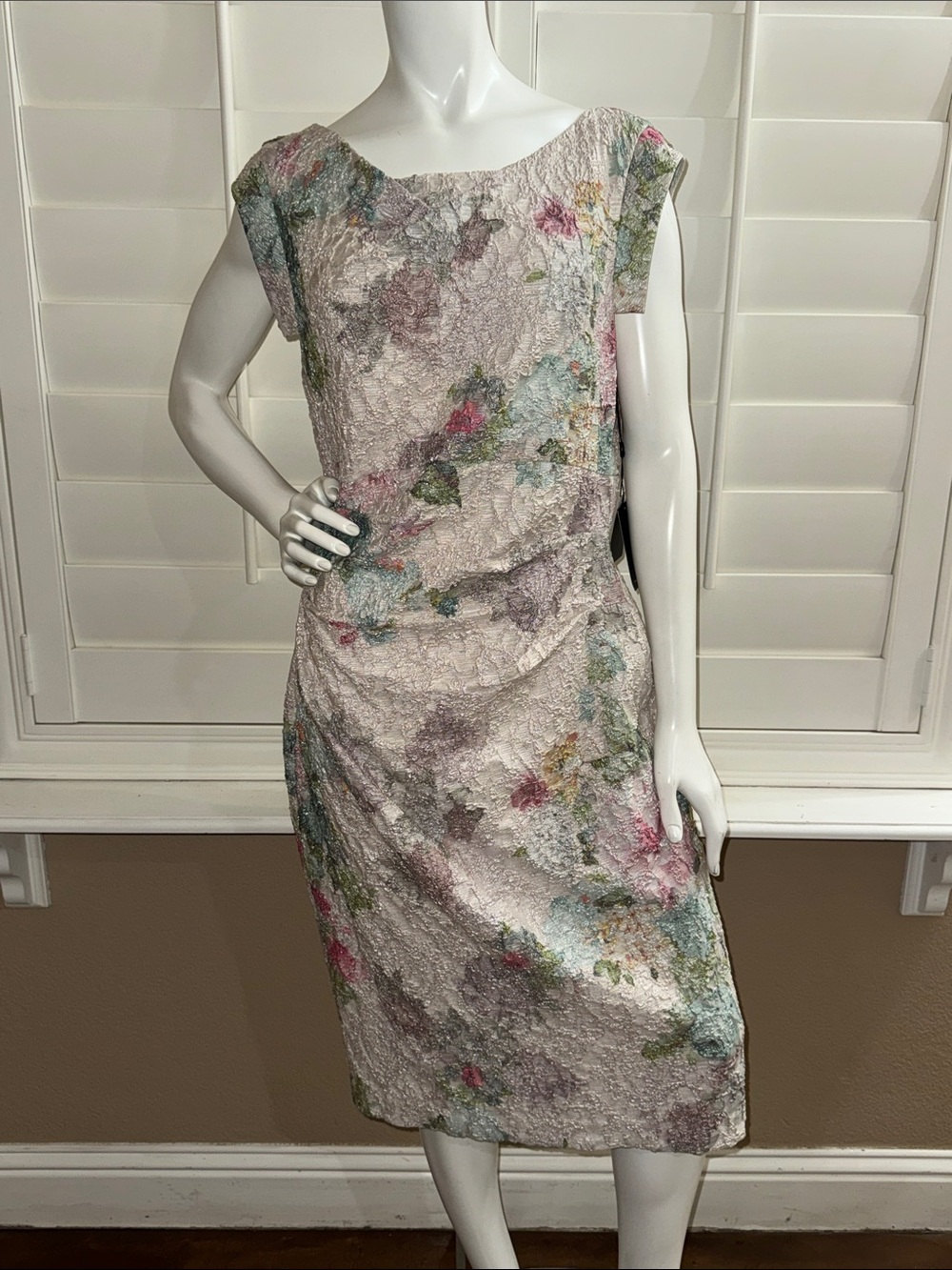 ADRIANNA PAPELL Metallic Floral Matelasse Midi-Length Sheath Cocktail Dress